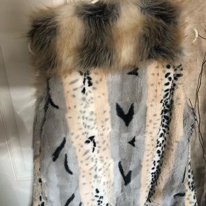 Fur vest